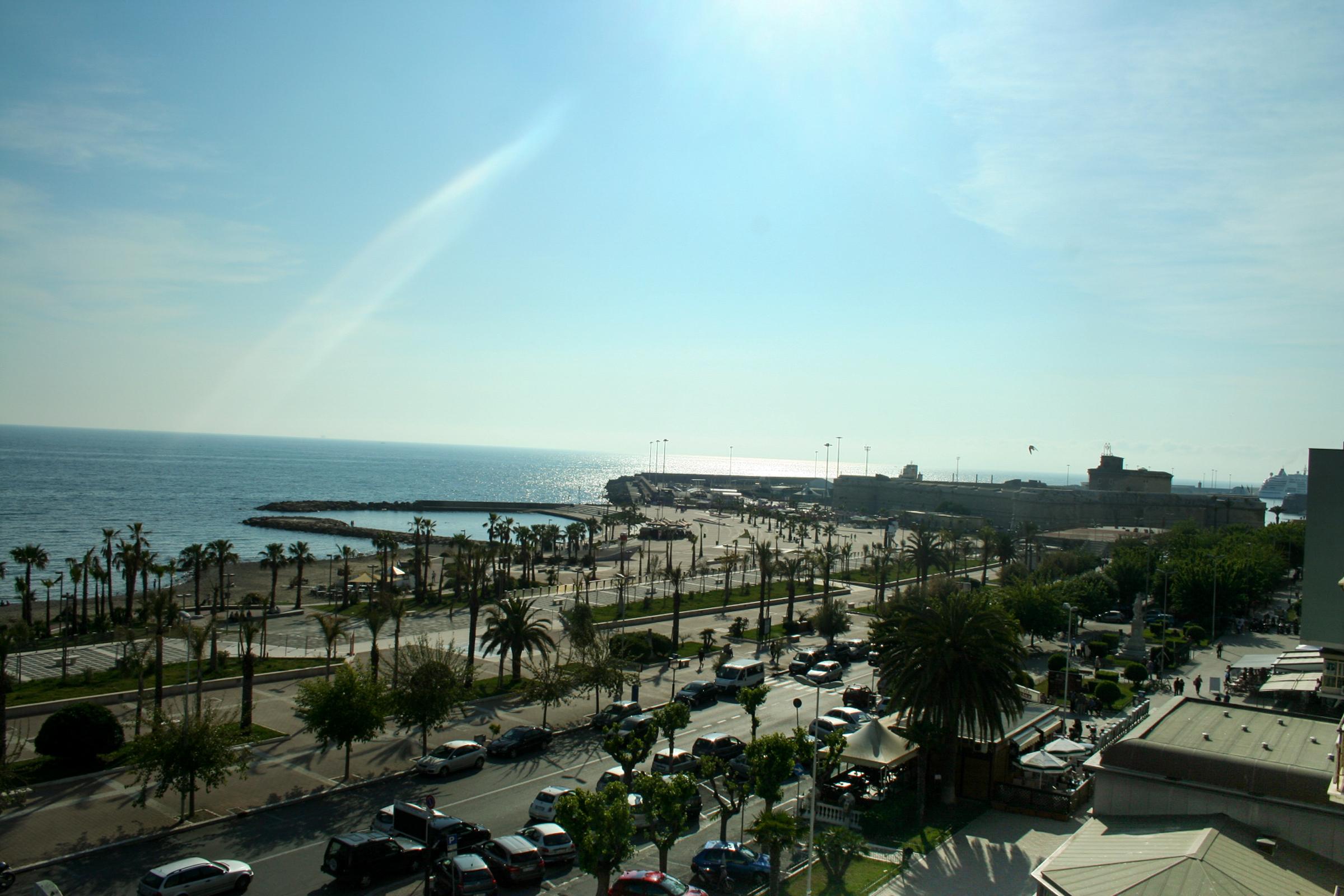 Hotel Mediterraneo Civitavecchia Luaran gambar