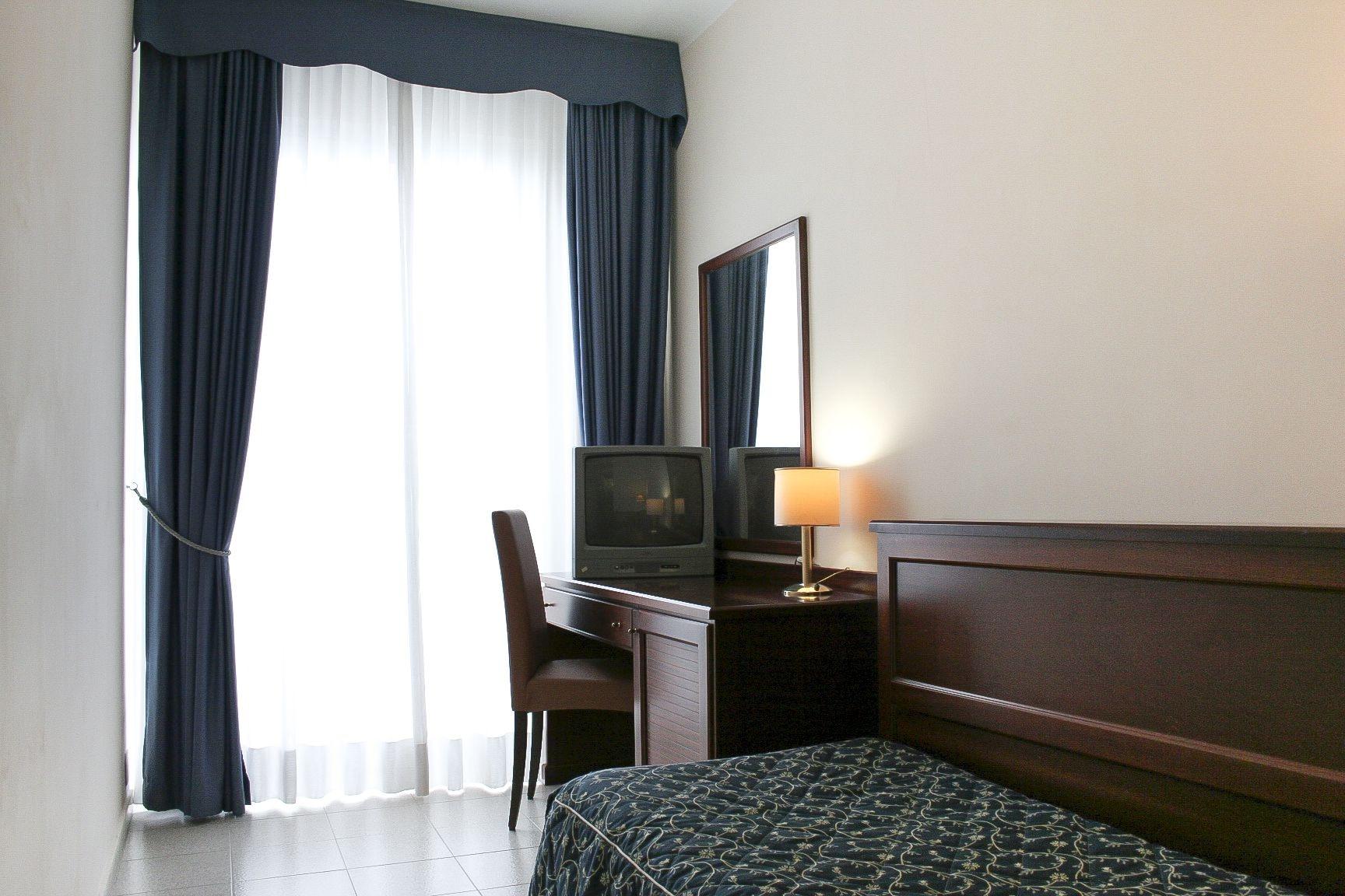 Hotel Mediterraneo Civitavecchia Luaran gambar